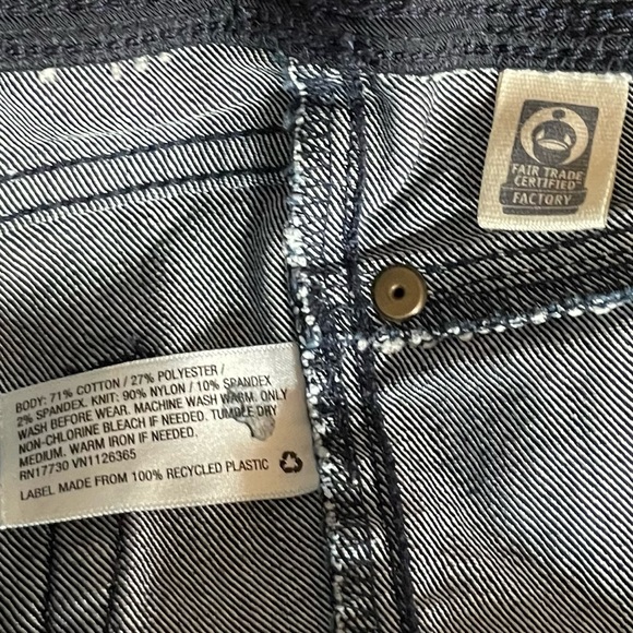 Isabel Maternity Jegging by Ingrid & Isabel Size 2/26 Black Panel Dark Blue Pant - Picture 10 of 10